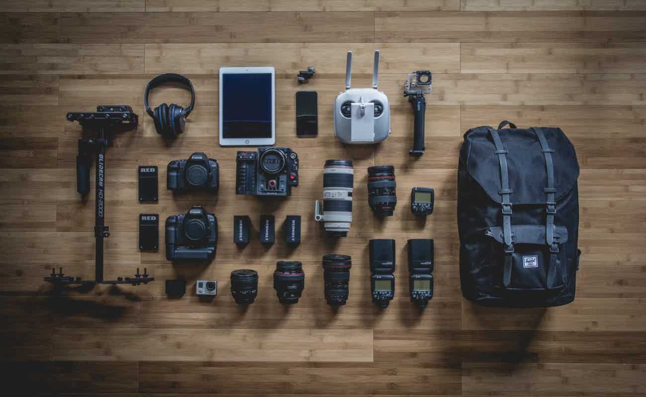 photo-1431068799455-80bae0caf685